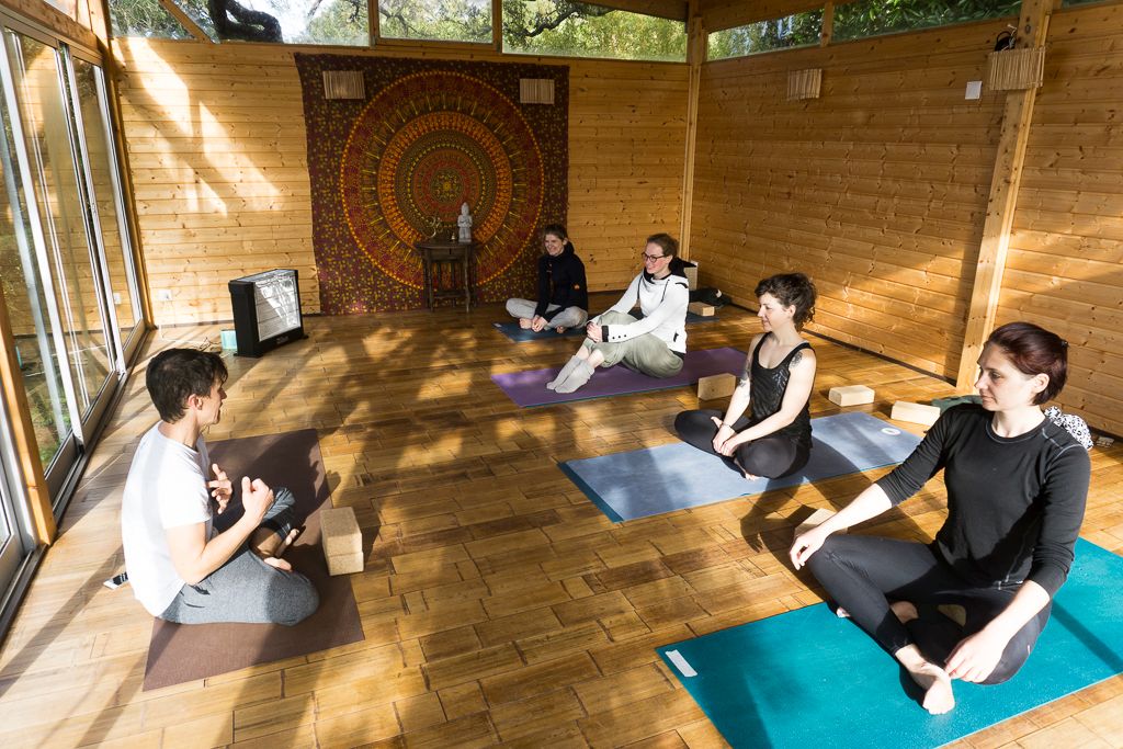 Karma Surf- und Yogaretreat Yoga