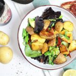 Bratkartoffelsalat mit getrockneten Tomaten